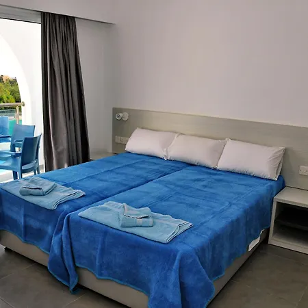 Apart Otel Kaos Aya Napa