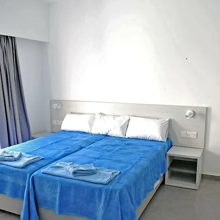 Apart Otel Kaos Aya Napa